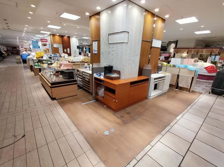 京急百貨店B1階_食品売場_デパ地下【F】